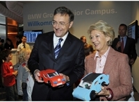 PHOTO (select to view enlarged photo)