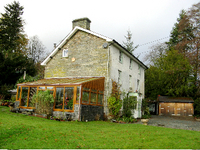 PHOTO (select to view enlarged photo)