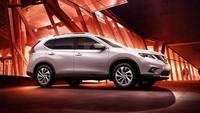 nissan rogue (select to view enlarged photo)