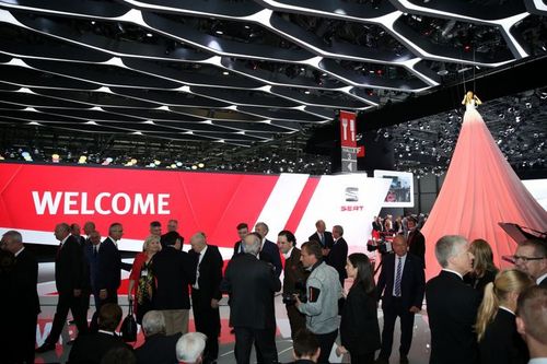 PHOTO (select to view enlarged photo)