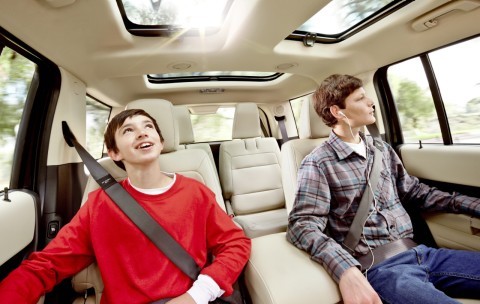 ford inflatable seatbelts