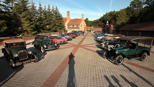 PHOTO (select to view enlarged photo)