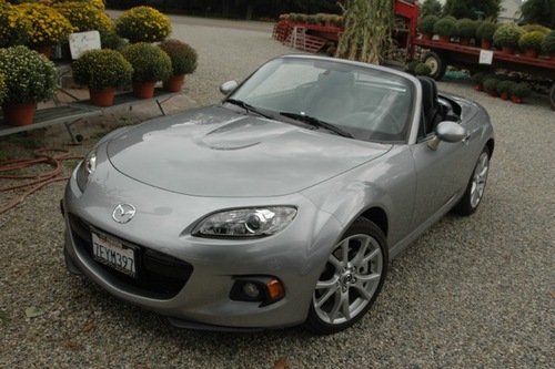 2014 Mazda Miata MX-5 (select to view enlarged photo)