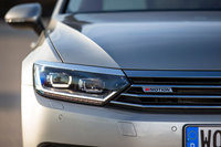 2015 Volkswagen Passat (Euro Model) (select to view enlarged photo)
