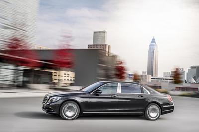 Mercedes-Maybach S 600 (select to view enlarged photo)