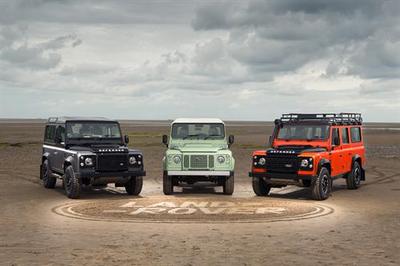 land rover defender (select to view enlarged photo)