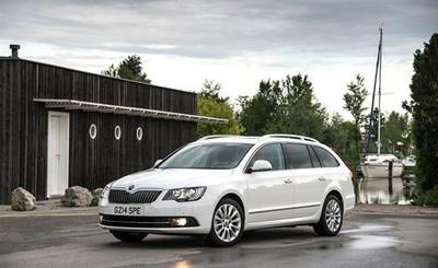SKODA SUPERB ESTATE (select to view enlarged photo)