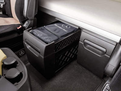 mercedes-benz truck accessories (select to view enlarged photo)