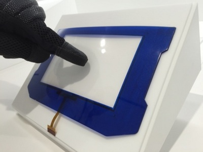 touch panel (select to view enlarged photo)