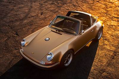 singer (select to view enlarged photo)