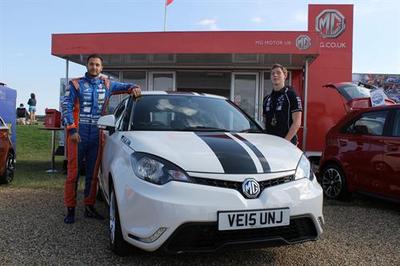 mg3 (select to view enlarged photo)