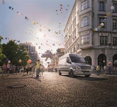 mercedes-benz sprinter (select to view enlarged photo)