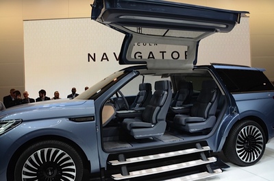 PHOTO (select to view enlarged photo)