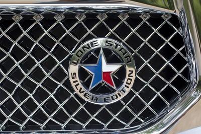 PHOTO (select to view enlarged photo)