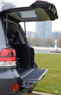 2017 Toyota Land Cruiser  (select to view enlarged photo)