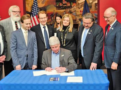 PHOTO (select to view enlarged photo)