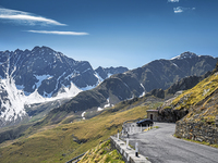 PHOTO (select to view enlarged photo)