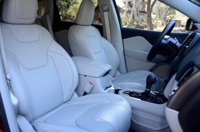 2019 Jeep Cherokee (select to view enlarged photo)