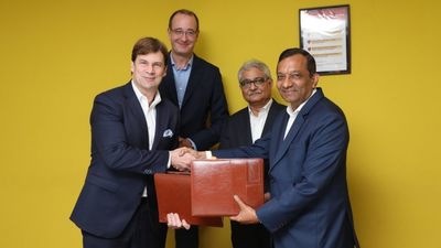 PHOTO (select to view enlarged photo)