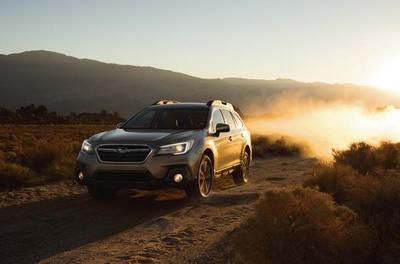 2019 Subaru Outback (select to view enlarged photo)