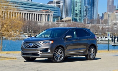 2019 Ford Edge Review  (select to view enlarged photo)