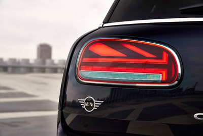 PHOTO (select to view enlarged photo)