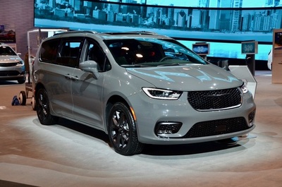 PHOTO (select to view enlarged photo)