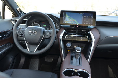 2021 Toyota Venza (select to view enlarged photo)