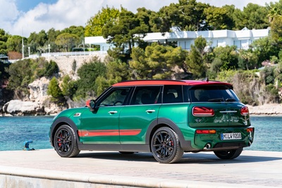 PHOTO (select to view enlarged photo)