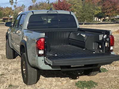 PHOTO (select to view enlarged photo)