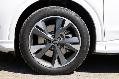 PHOTO (select to view enlarged photo)