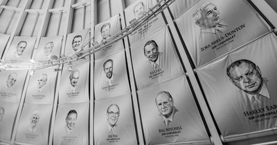 PHOTO (select to view enlarged photo)