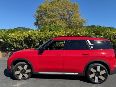 PHOTO (select to view enlarged photo)