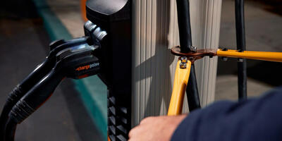 PHOTO (select to view enlarged photo)