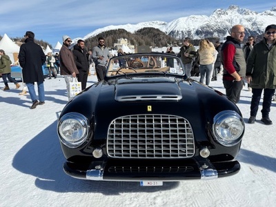 PHOTO (select to view enlarged photo)