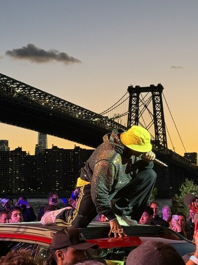 PHOTO (select to view enlarged photo)