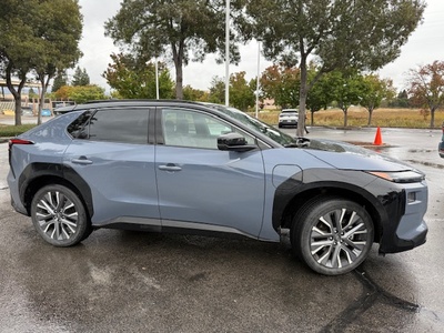 PHOTO (select to view enlarged photo)