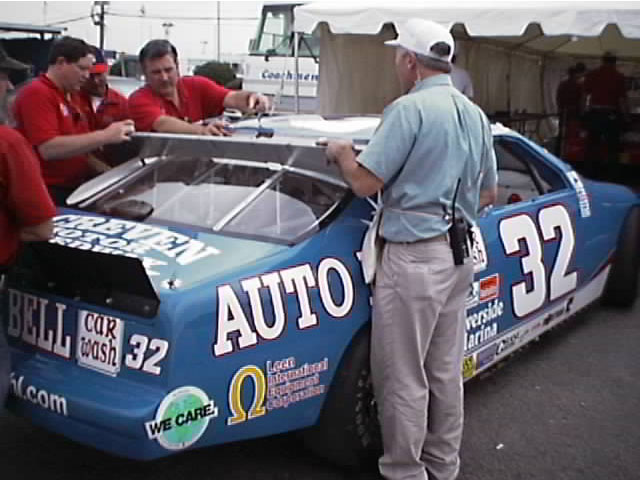 #32 Mark Stahl, Auto Bell Car Washes Ford